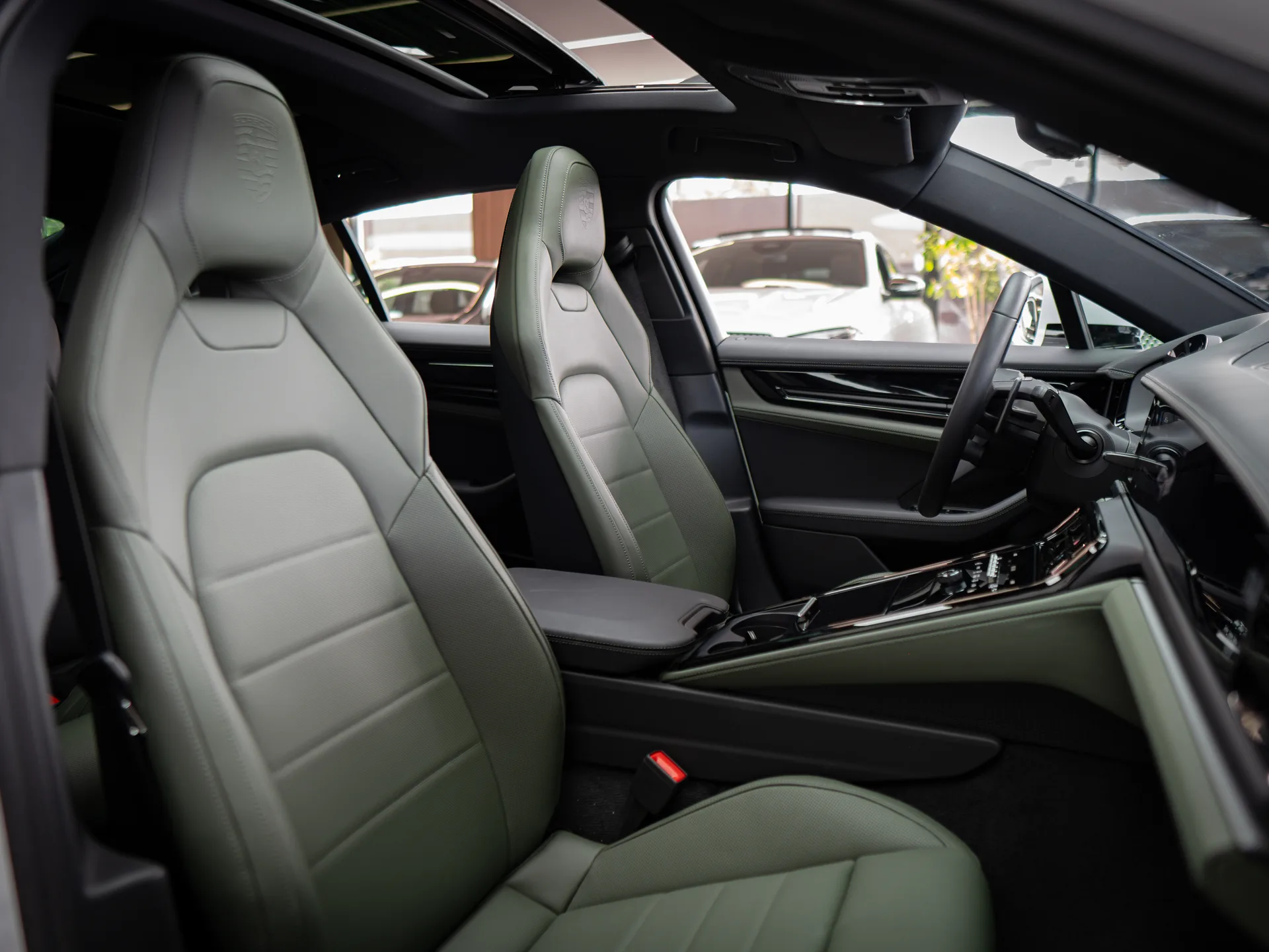Porsche Panamera 2025
