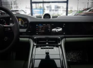 Porsche Panamera 2025