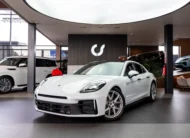 Porsche Panamera 2025