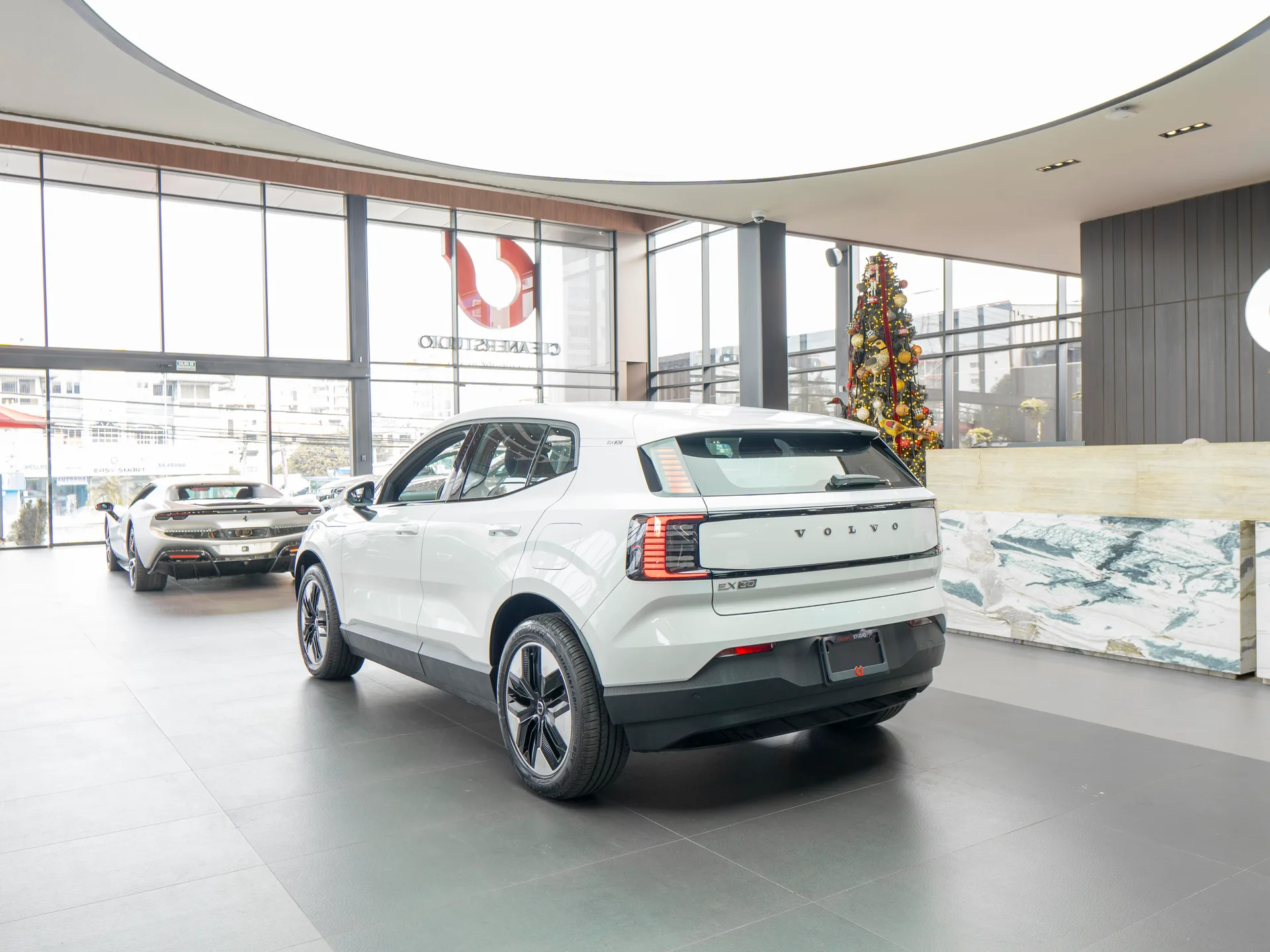 Volvo EX30 2025