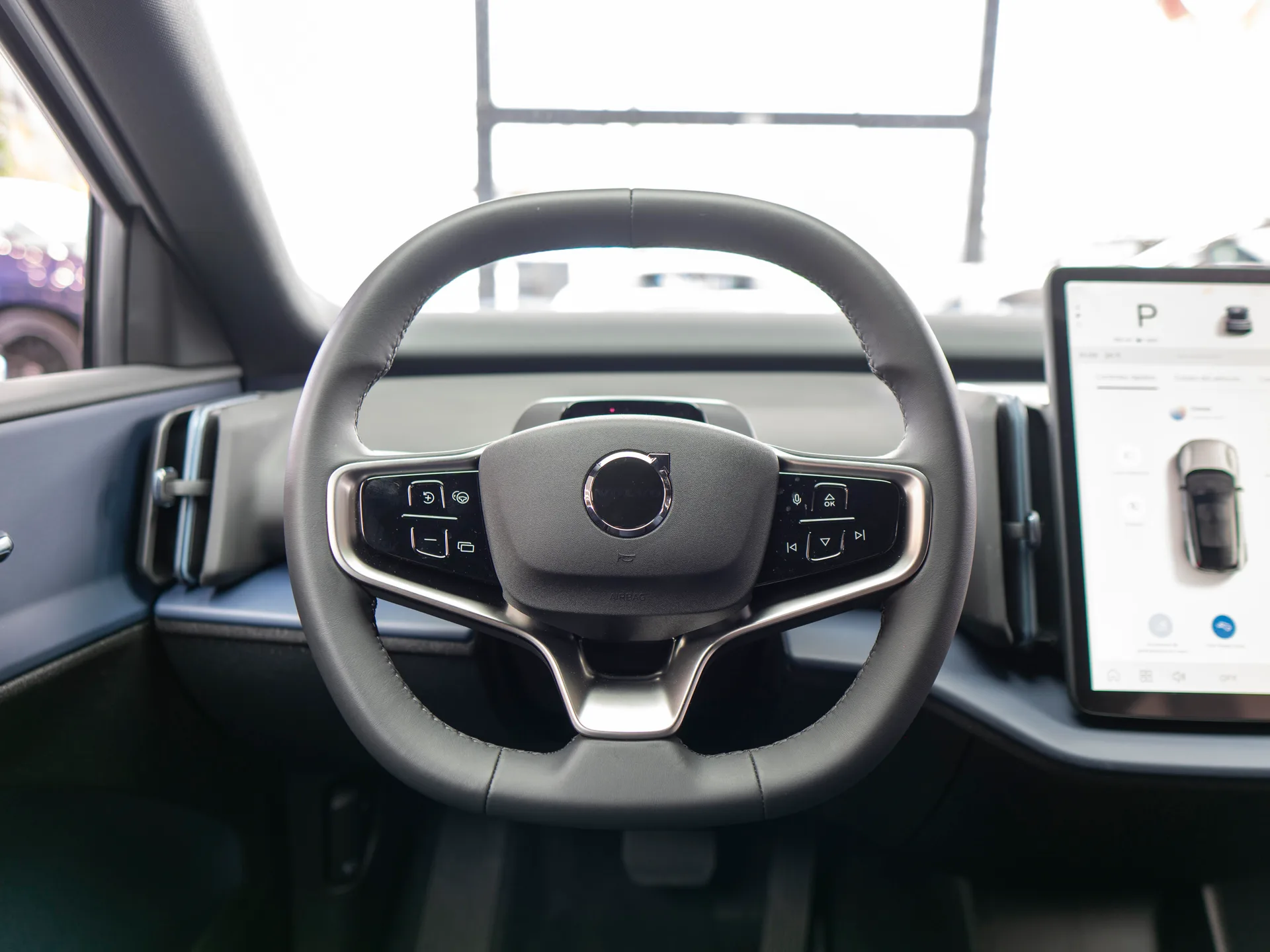Volvo EX30 2025