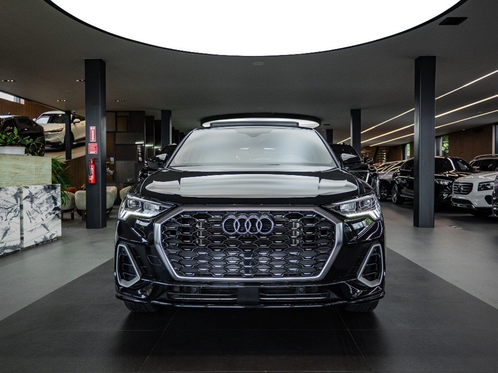 Audi Q3 SportBack — foto 3