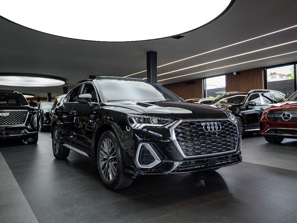 Audi Q3 SportBack — foto 4