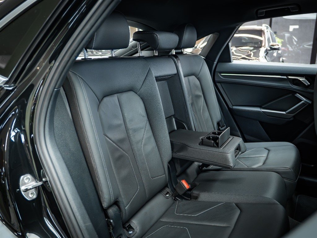 Audi Q3 SportBack — foto 8