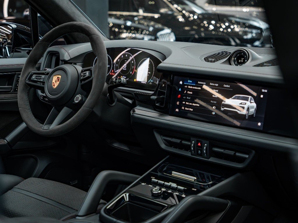 Porsche Cayenne GTS — foto 11