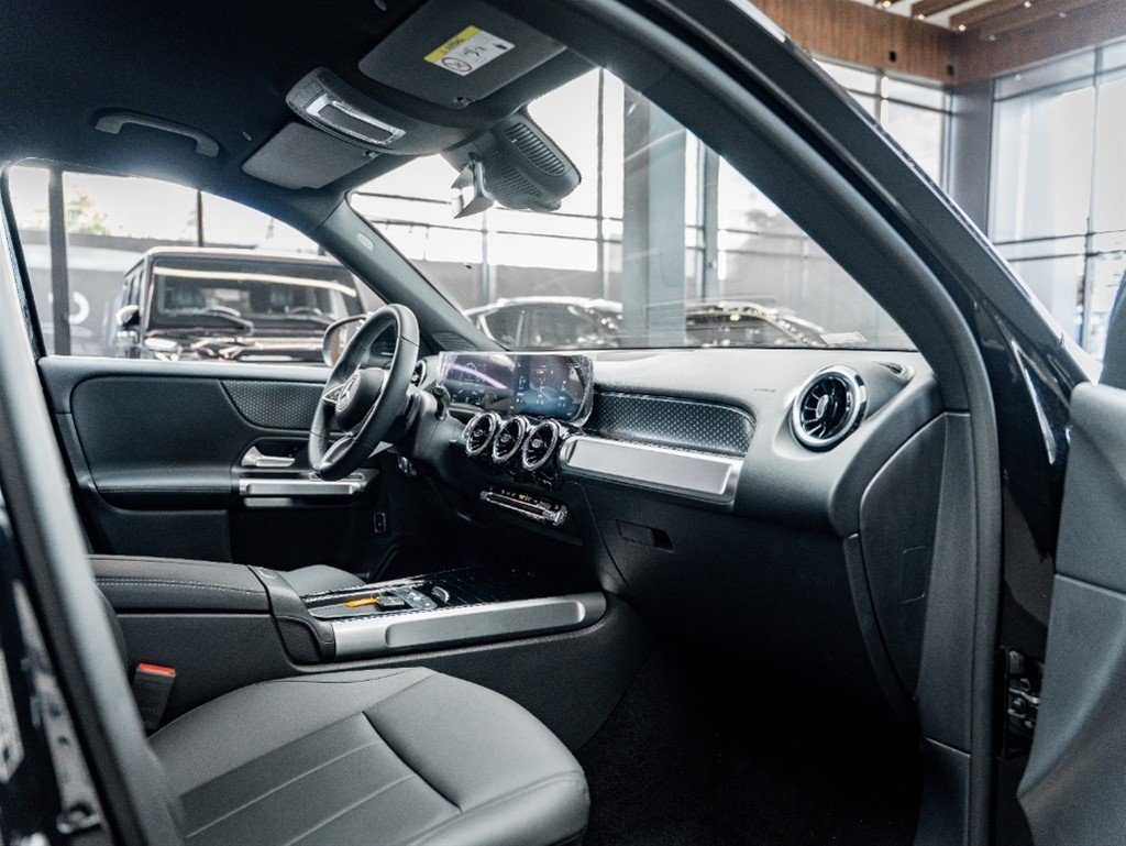Mercedes-Benz Clase GLB 200 — foto 8