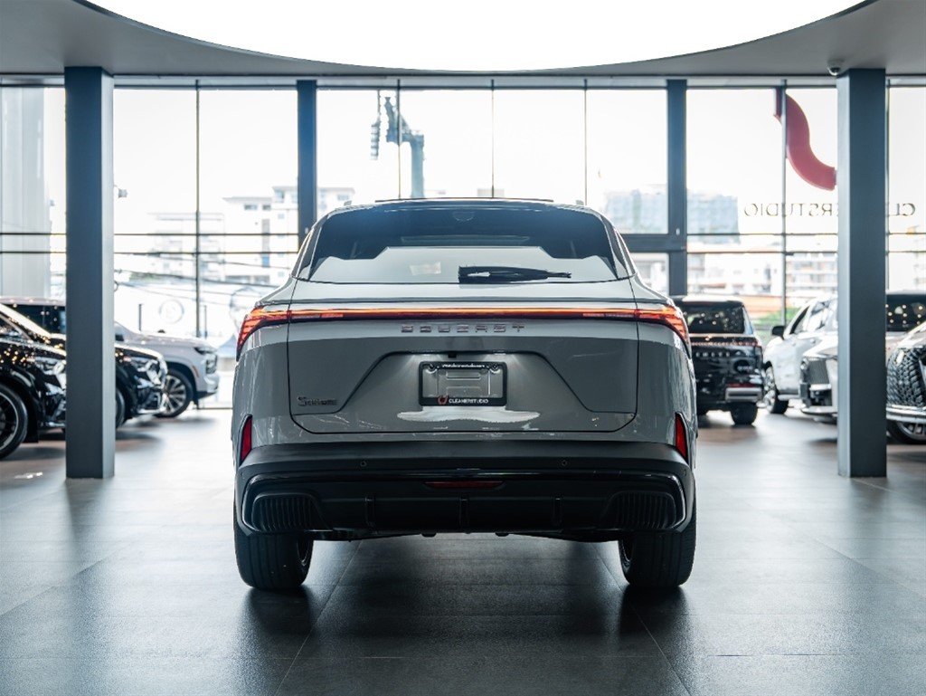 SOUEAST S06 PHEV SIGNATURE 1.5T — foto 7