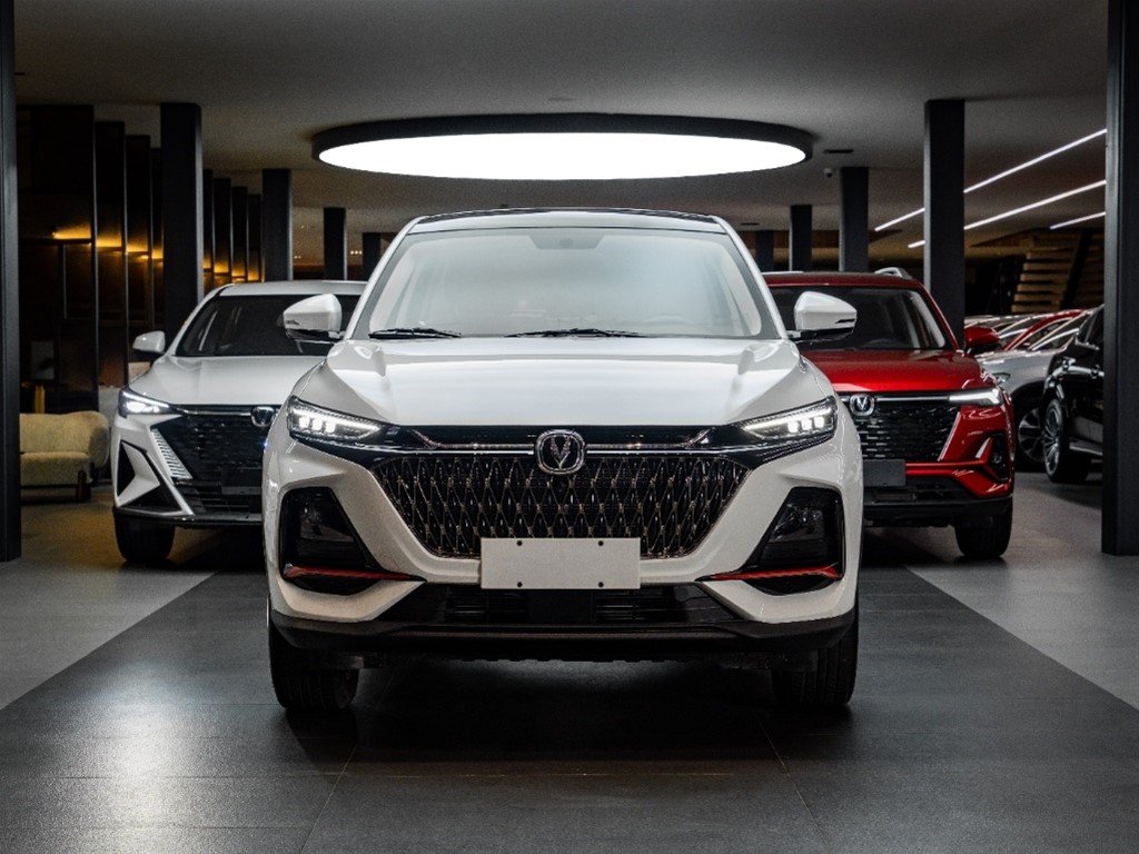 Changan CS 75 PRO — foto 2