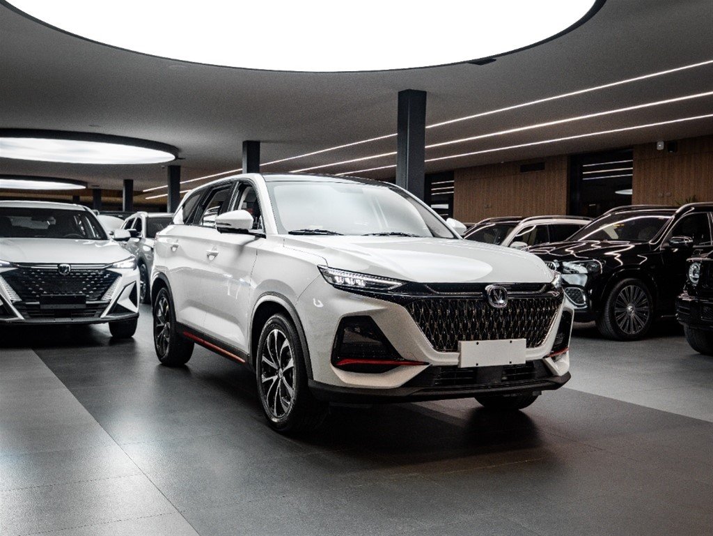 Changan CS 75 PRO — foto 3