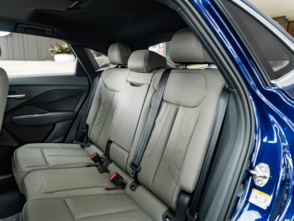Audi Q3 — foto 8