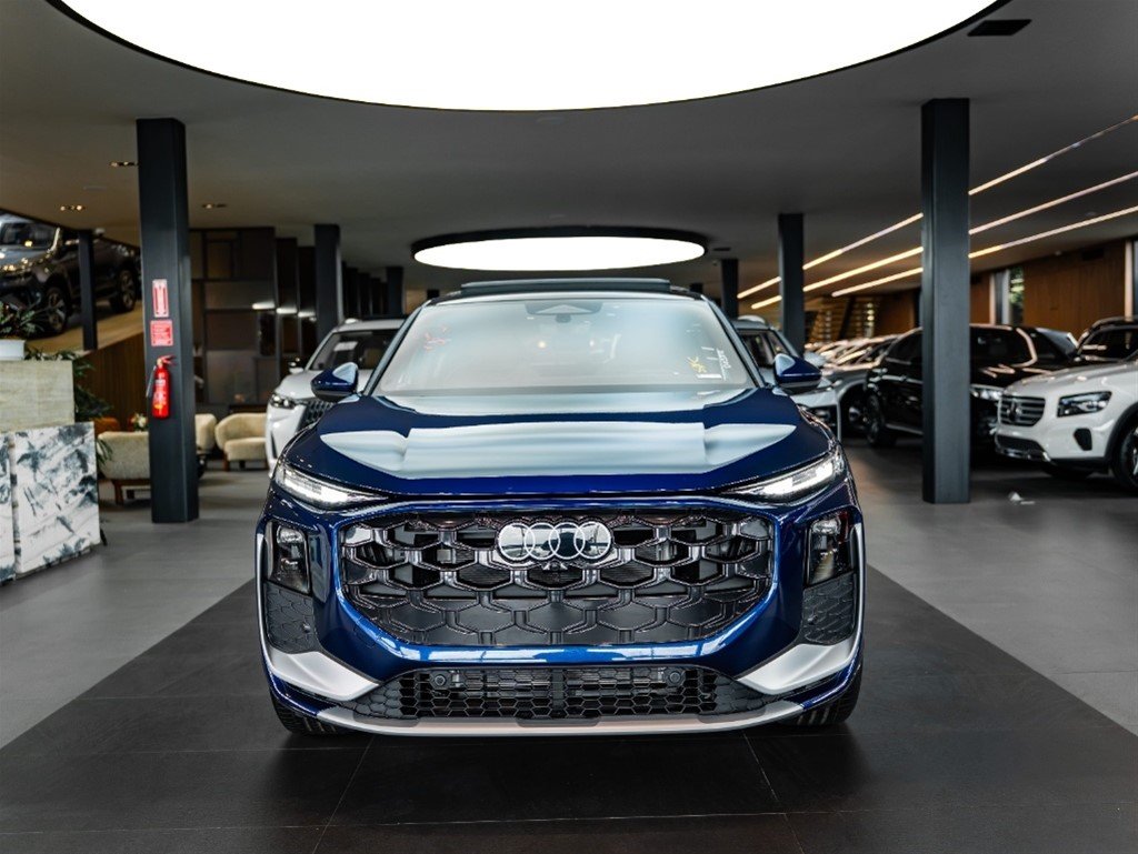 Audi Q3 S Line — foto 2