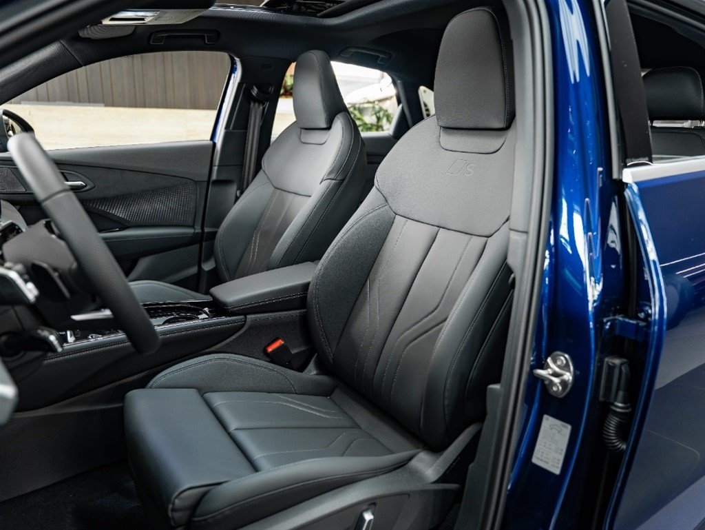 Audi Q3 S Line — foto 8