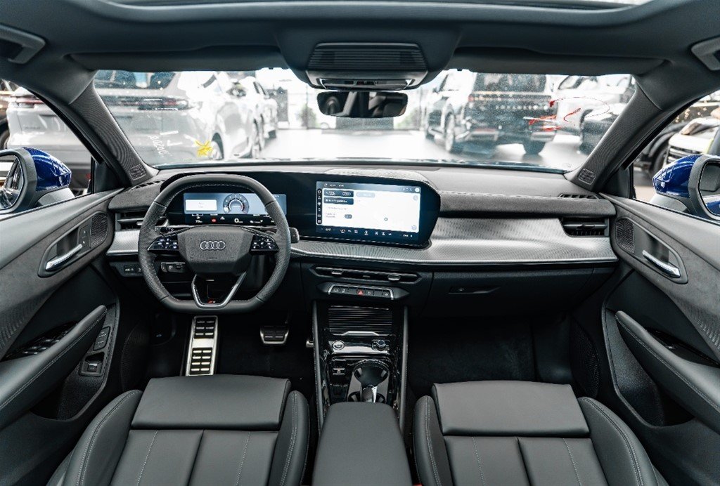 Audi Q3 S Line — foto 10