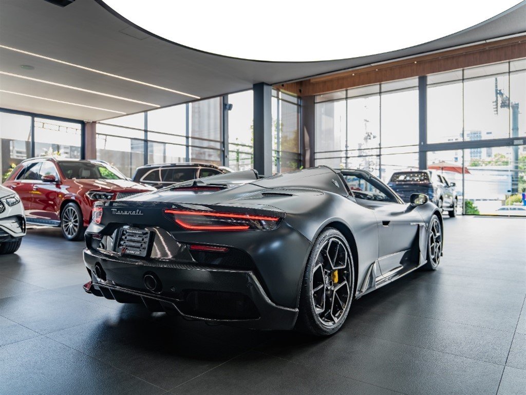 Maserati MC20 — foto 6