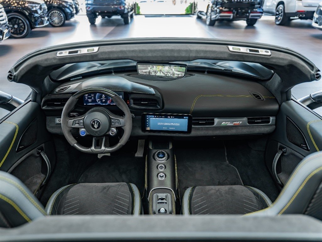 Maserati MC20 — foto 11