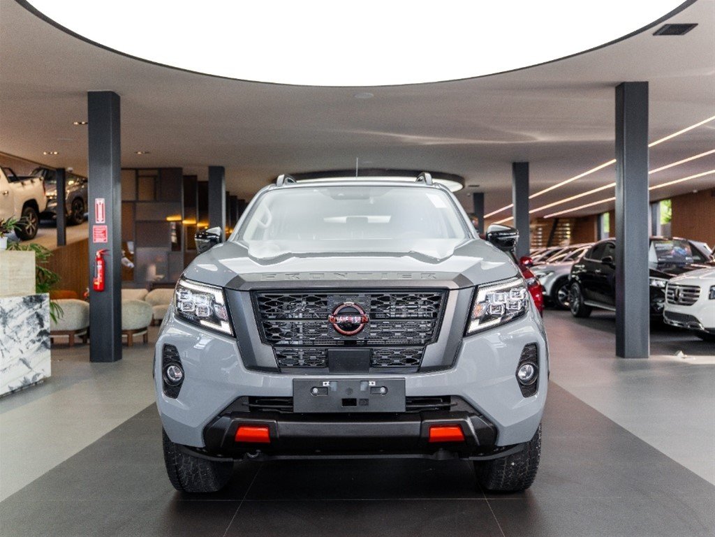 Nissan Frontier Pro-4X — foto 9