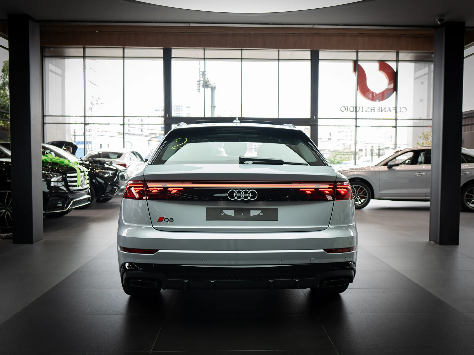 Audi Q8 2025