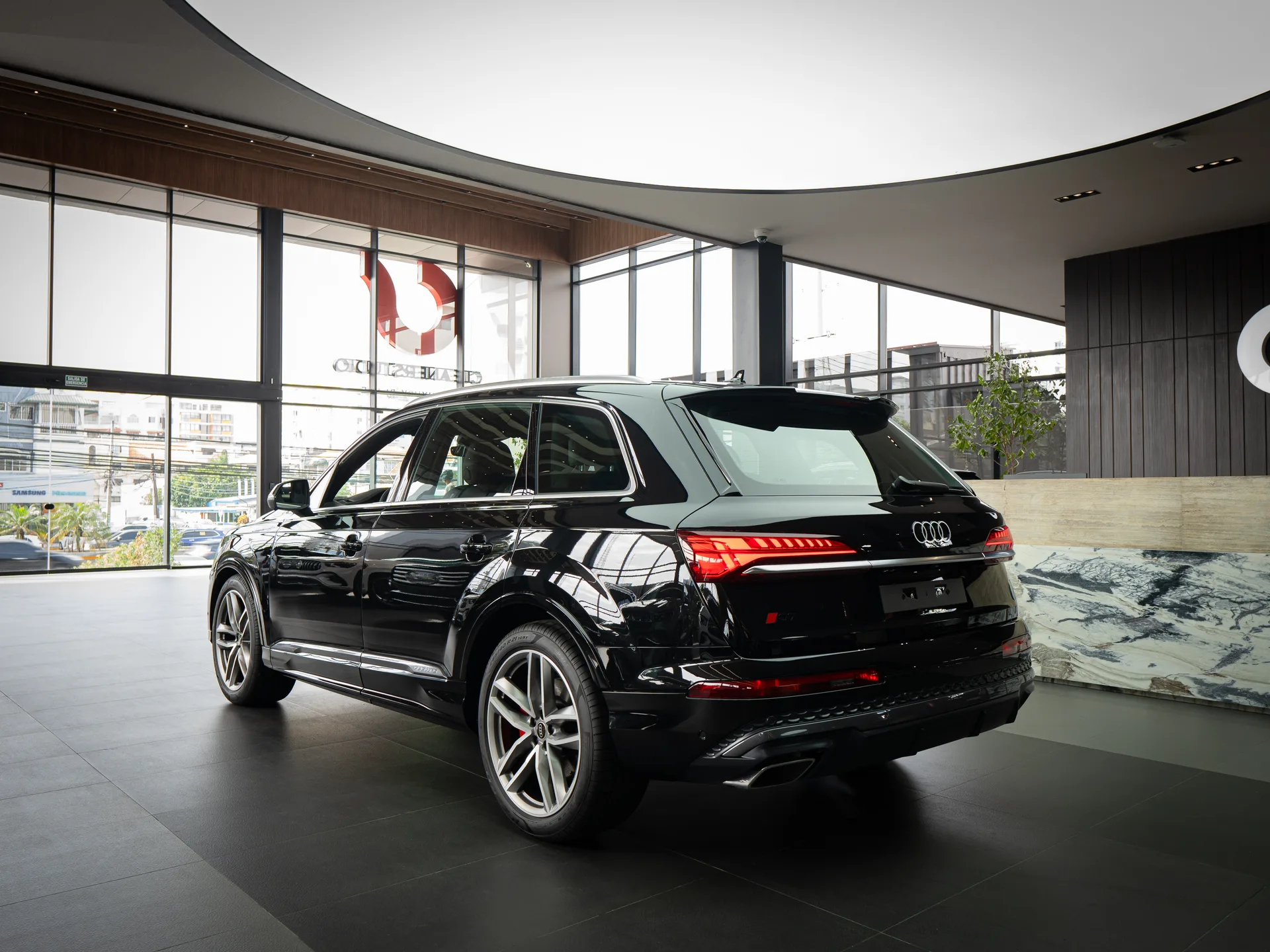 Audi SQ7 2024