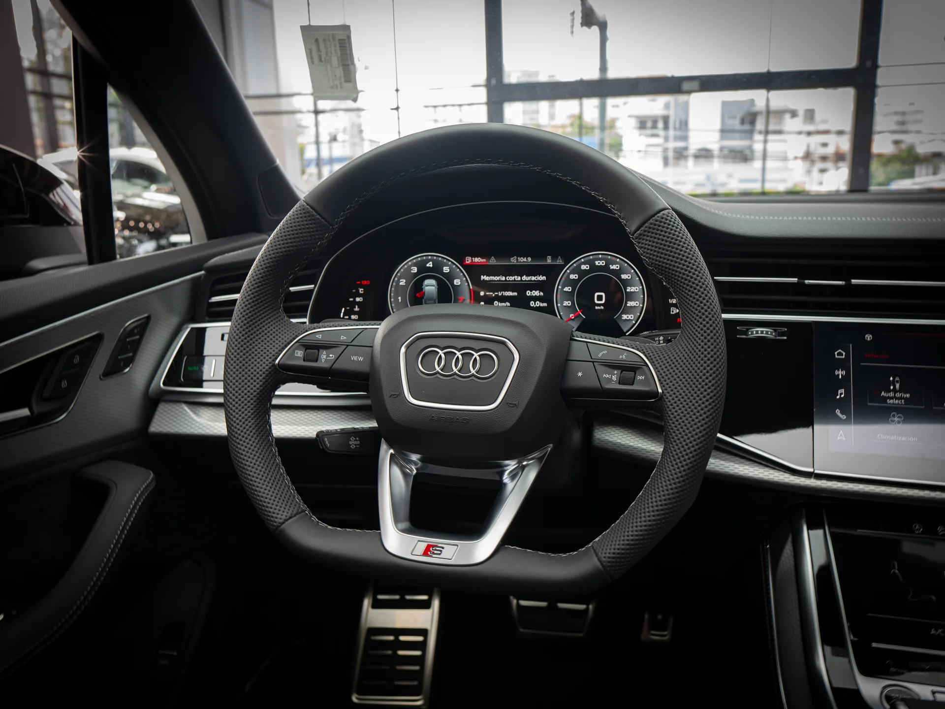 Audi SQ7 2024