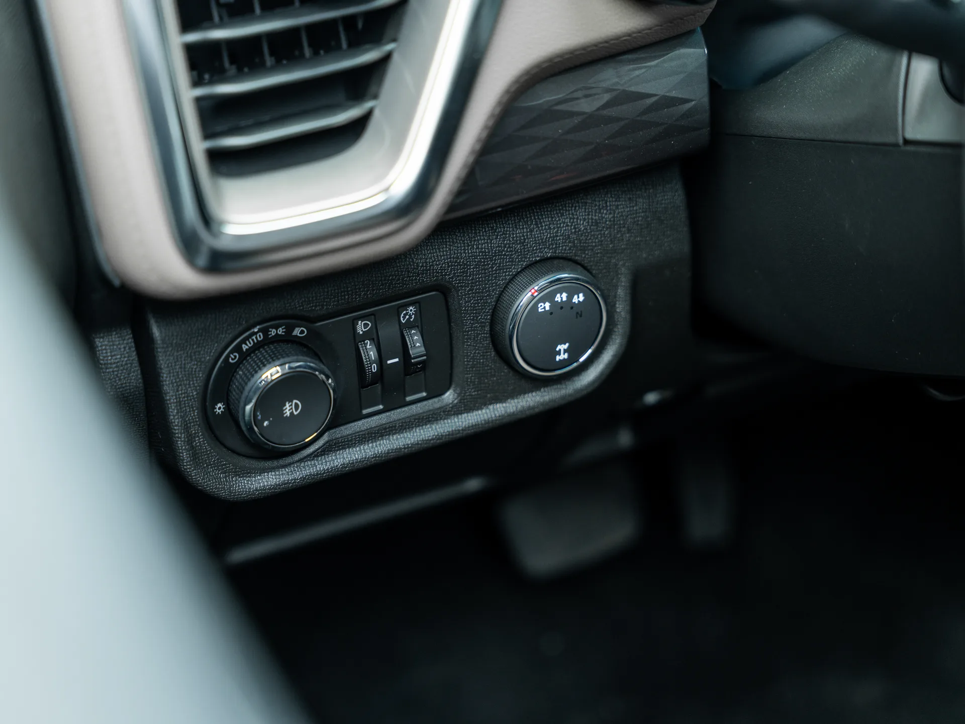 Isuzu DMAX 2027