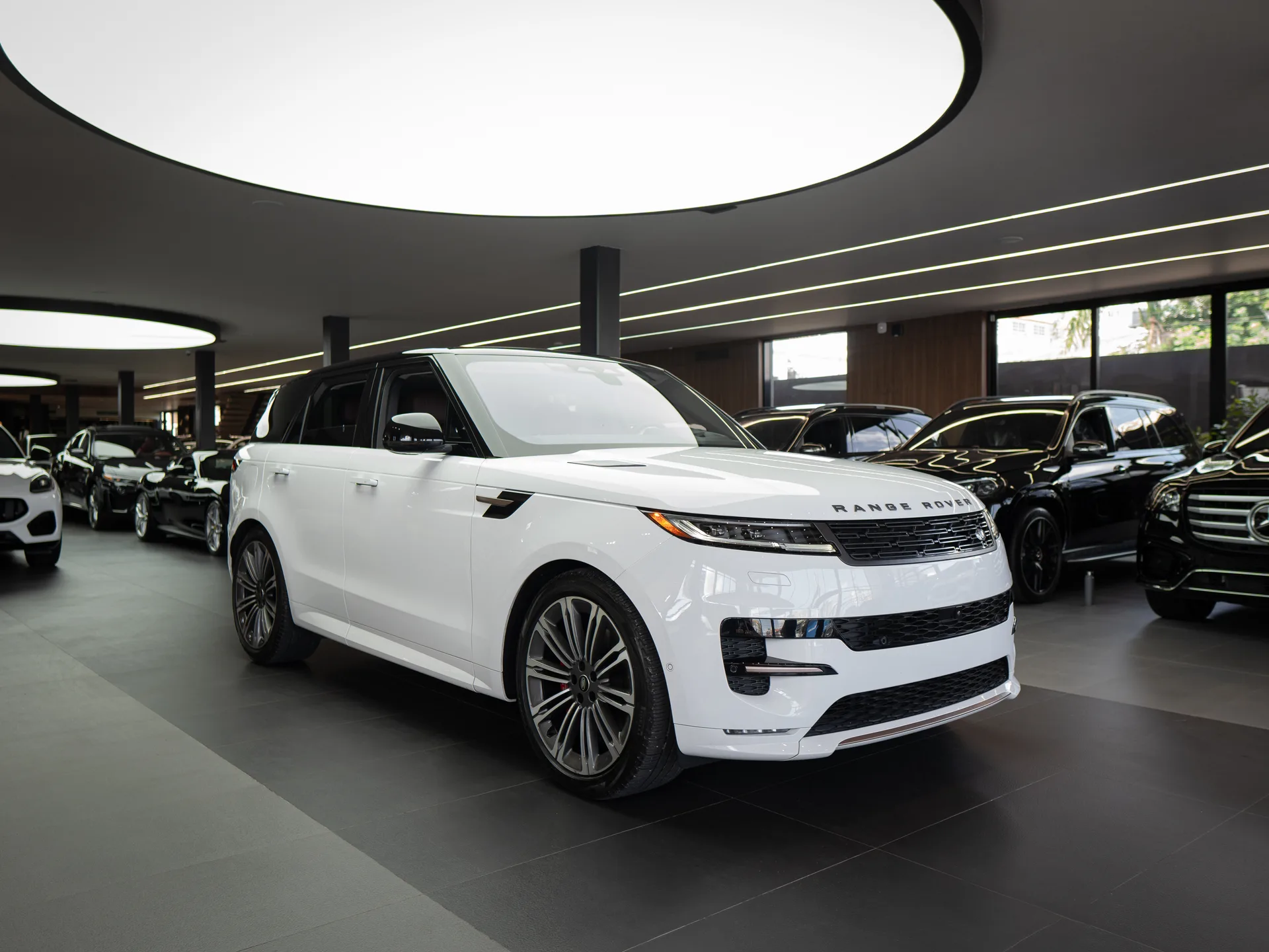 Land Rover Range Rover 2023