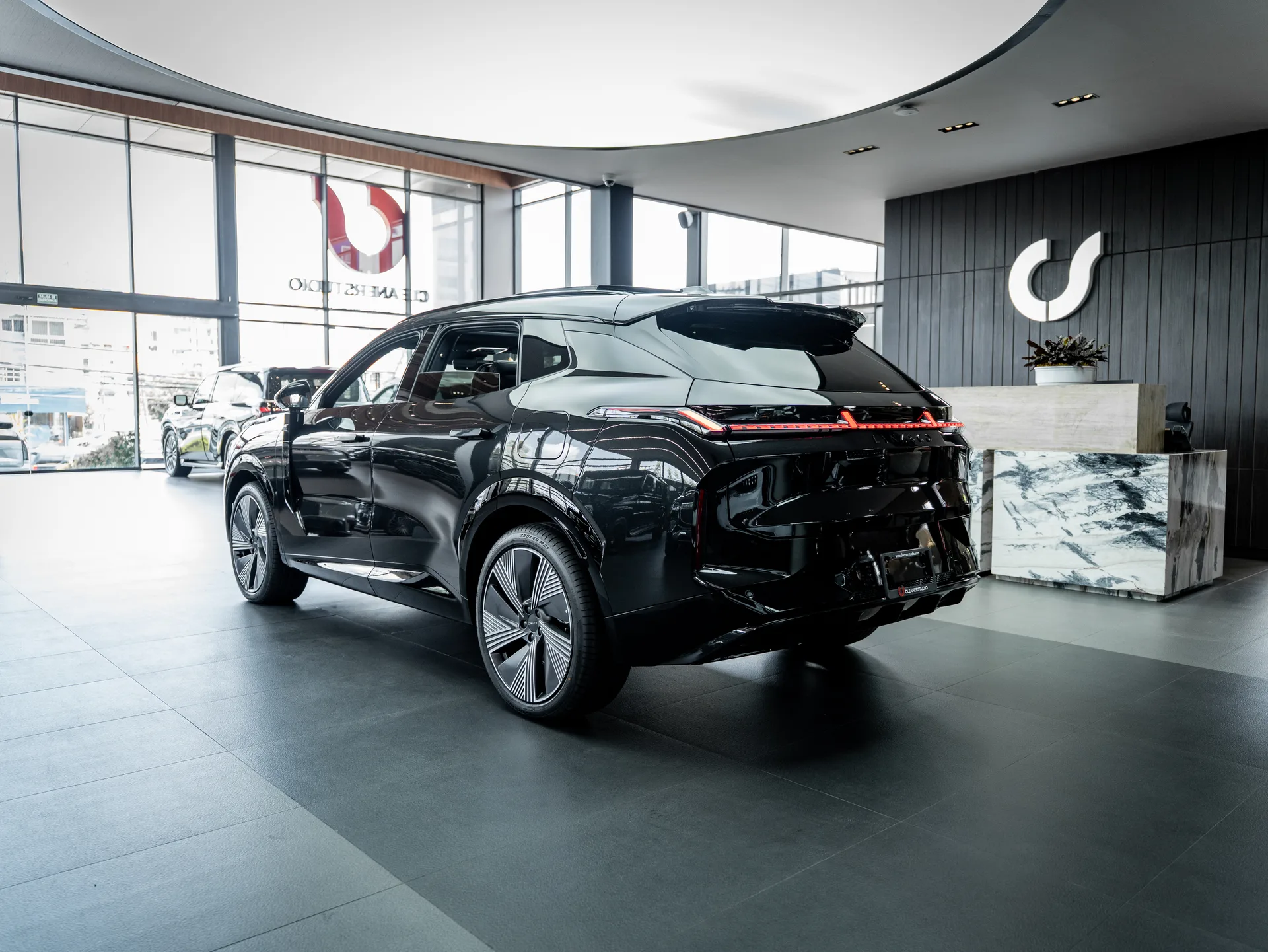 Lynk CO 08 2027