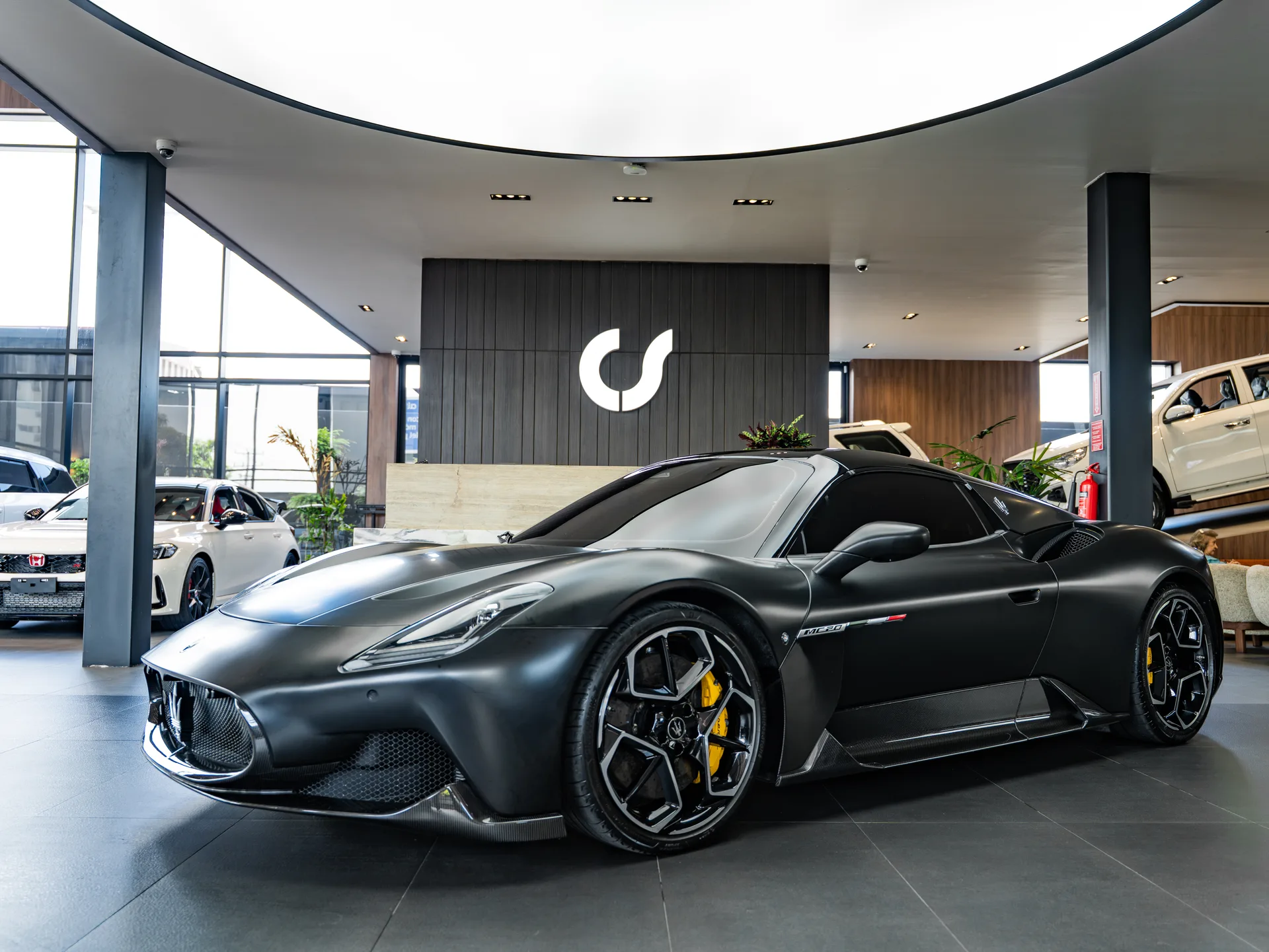 Maserati MC20 2023