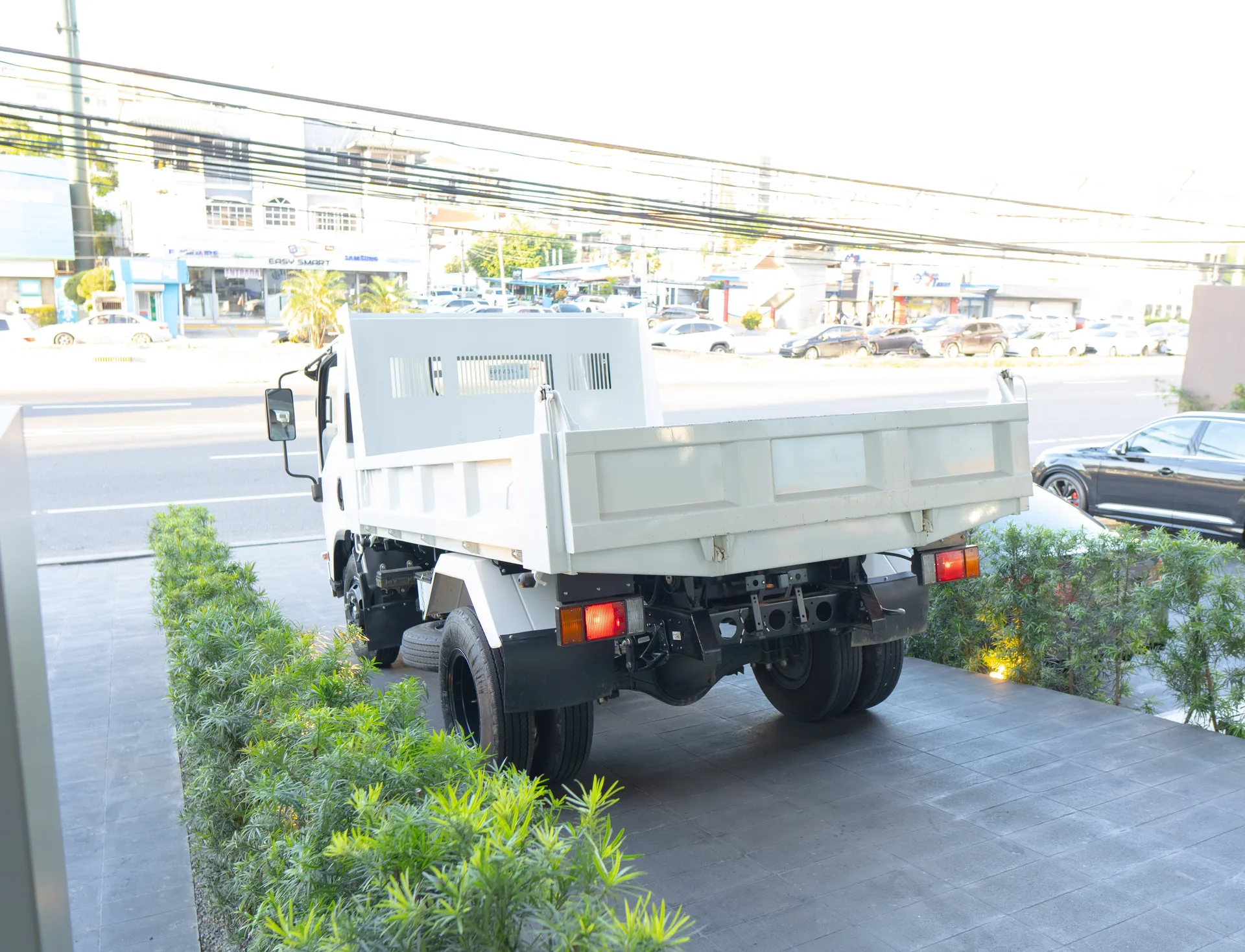 Mitsubishi Motors Canter 2025