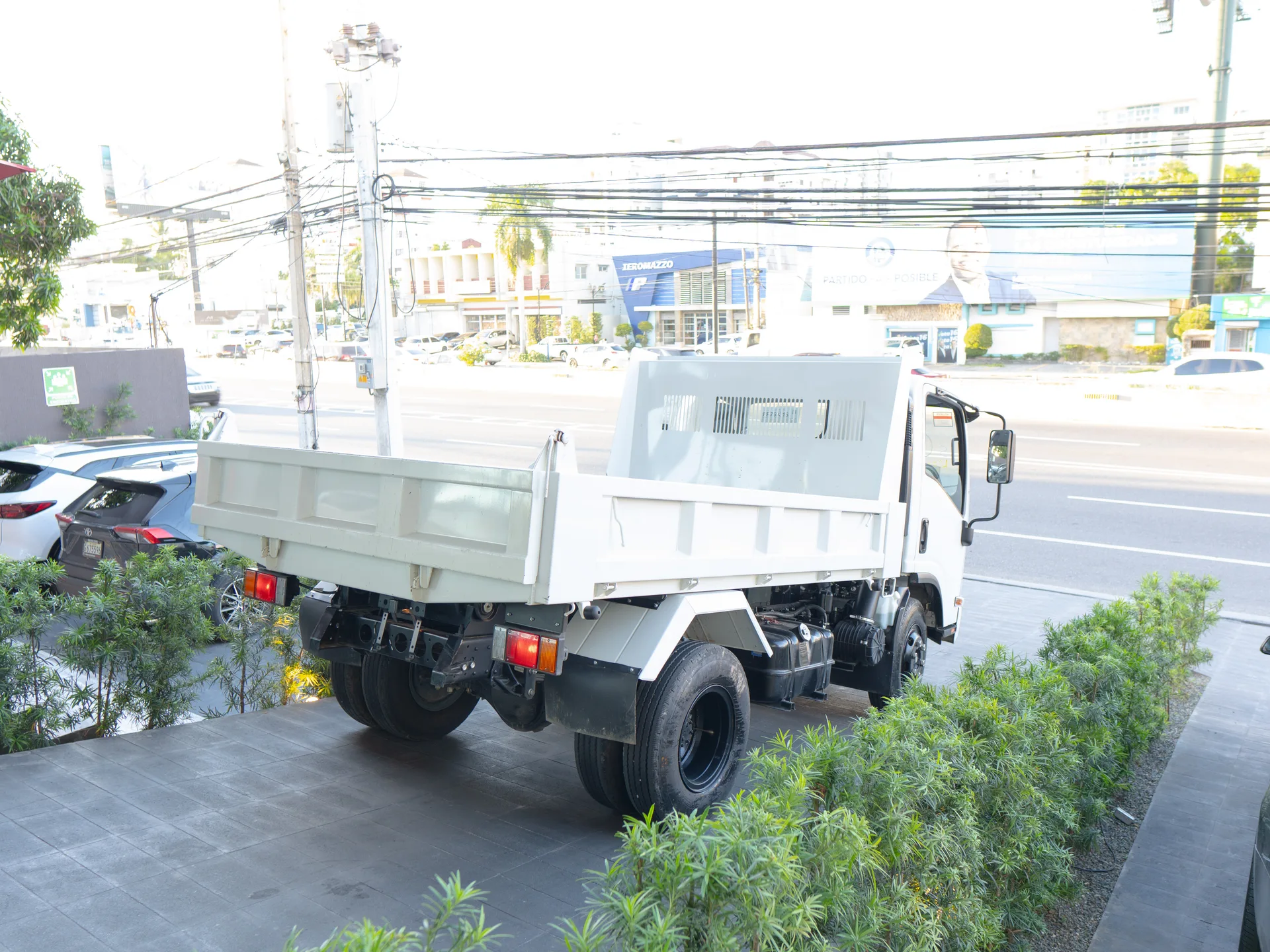 Mitsubishi Motors Canter 2025