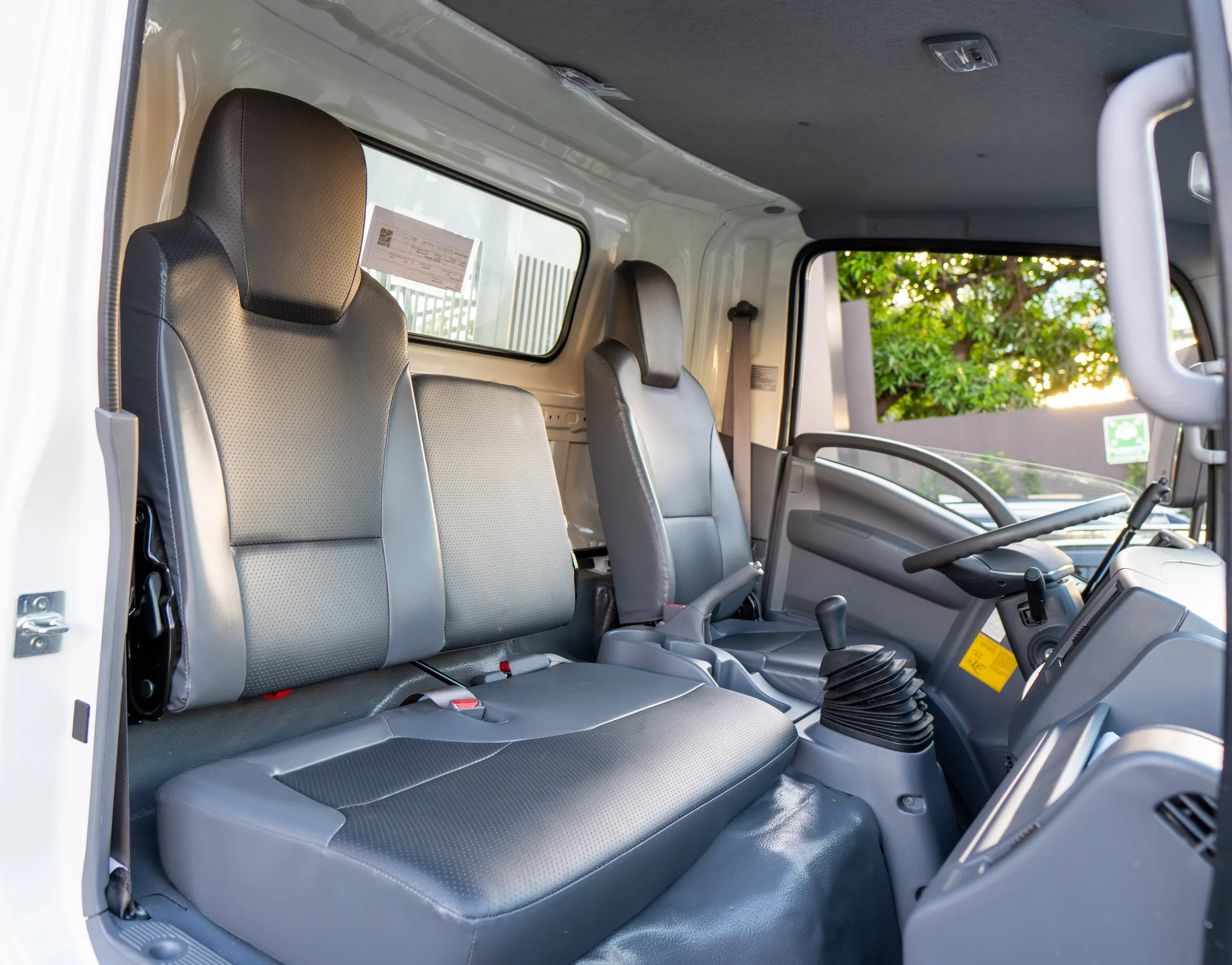 Mitsubishi Motors Canter 2025
