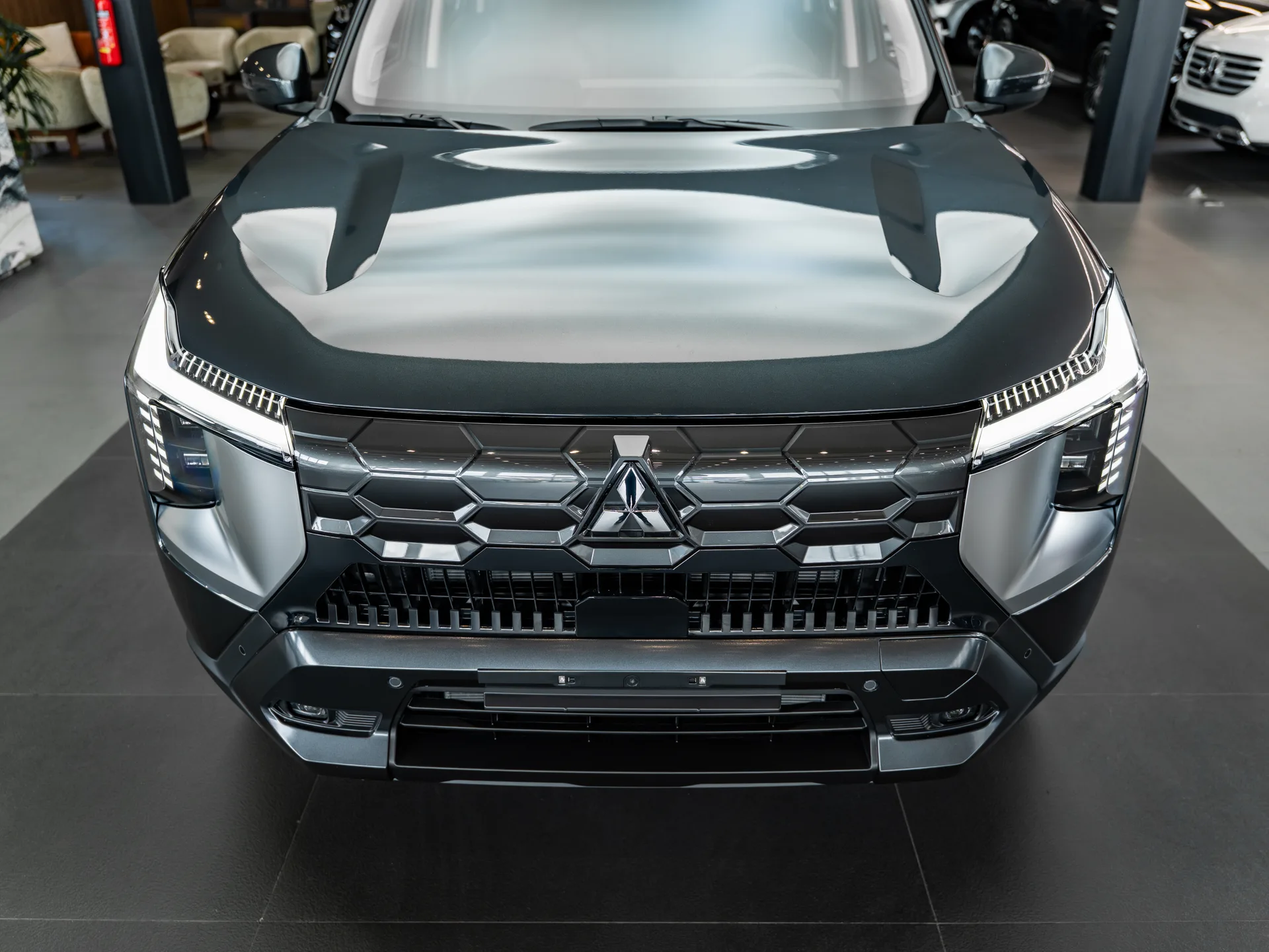 Mitsubishi Motors Destinator 2027
