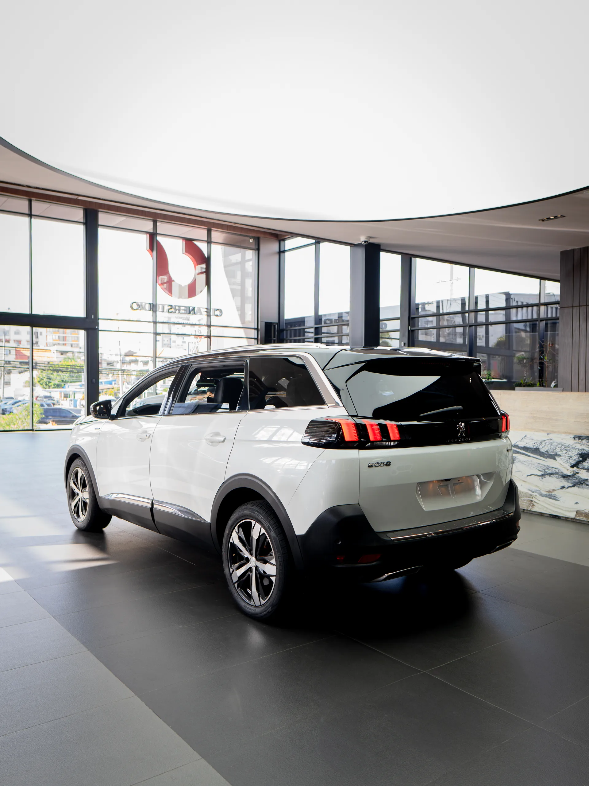 Peugeot 5008 2020