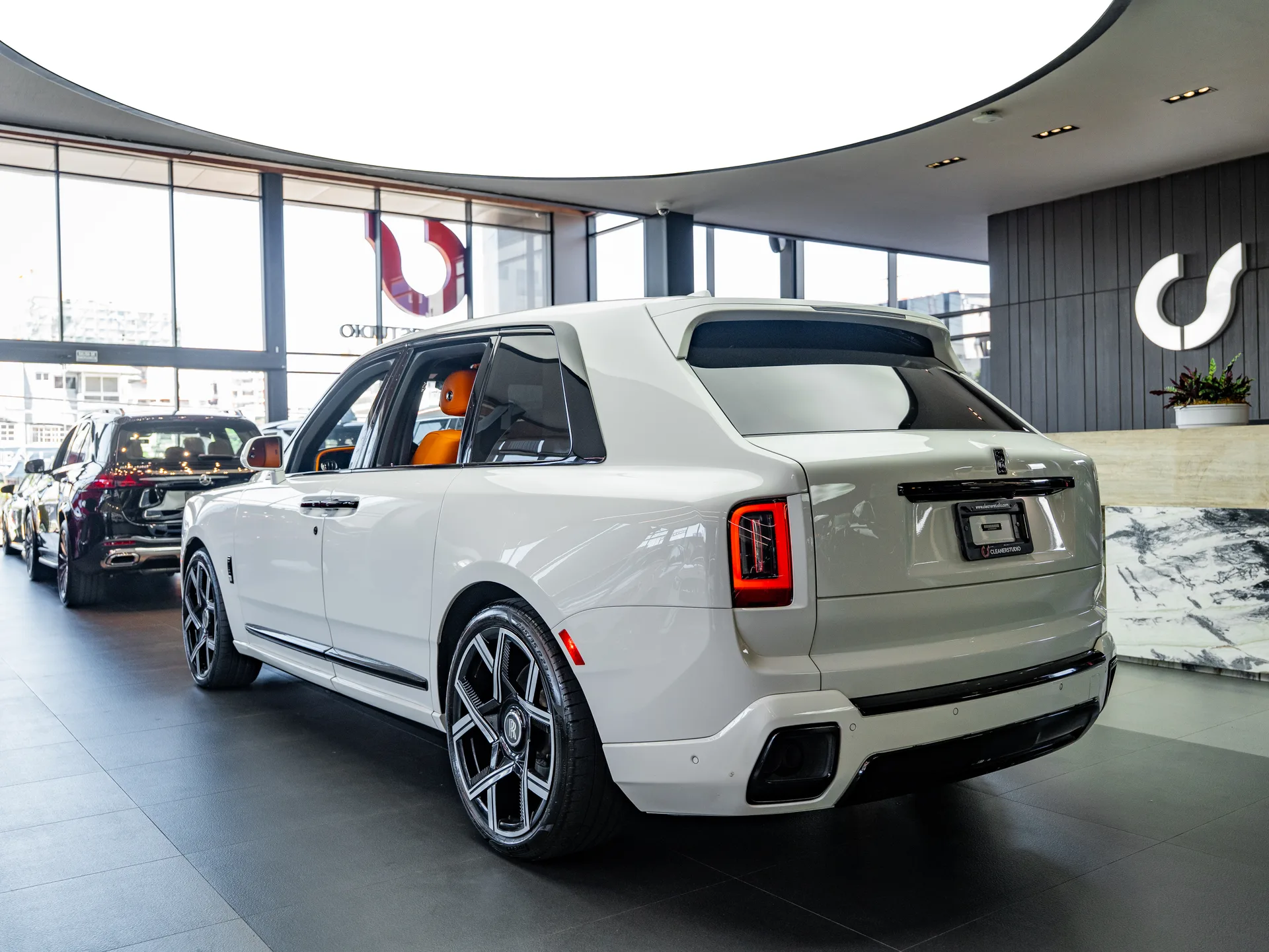 Rolls Royce Cullinan 2020