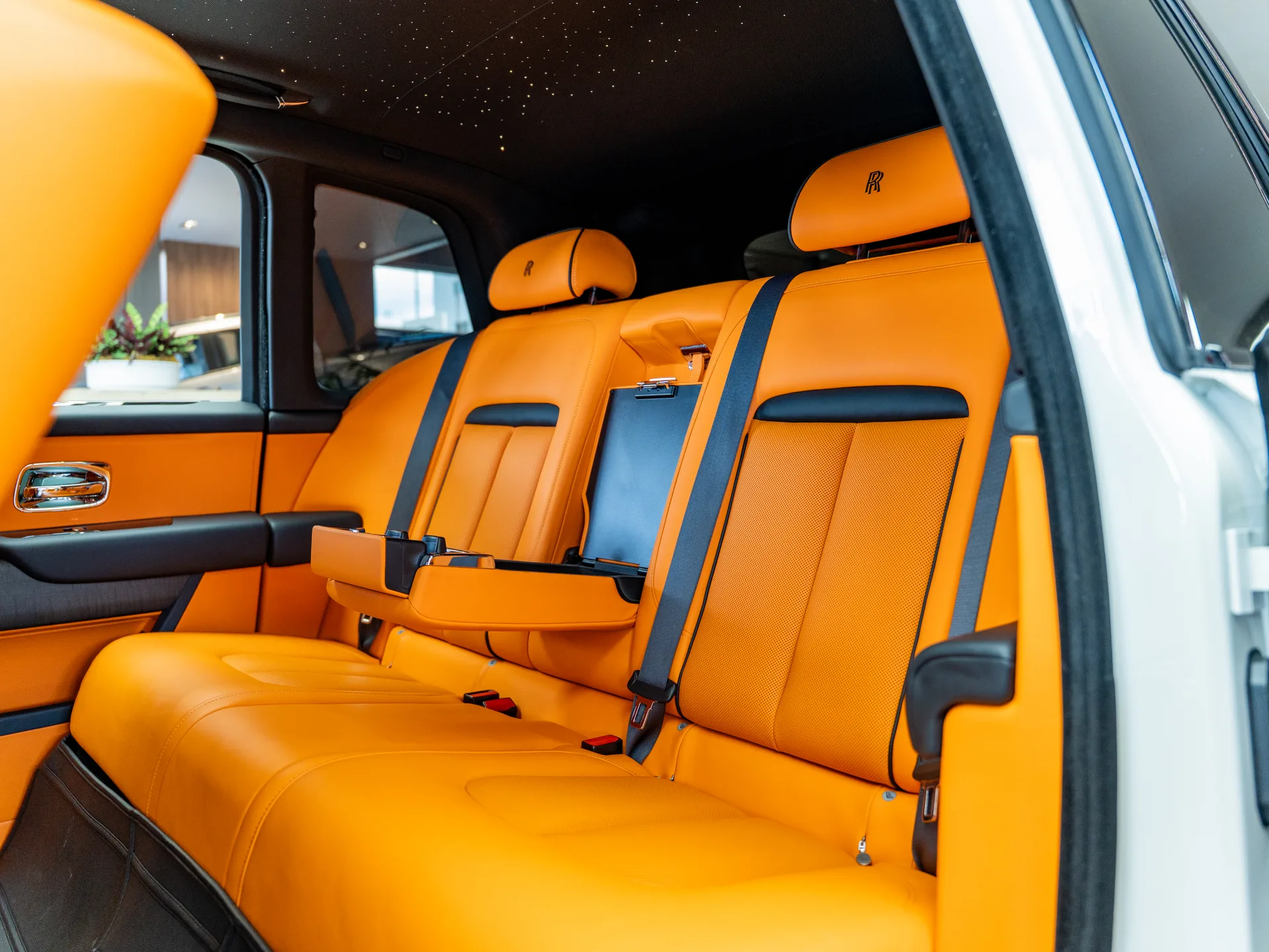 Rolls Royce Cullinan 2020