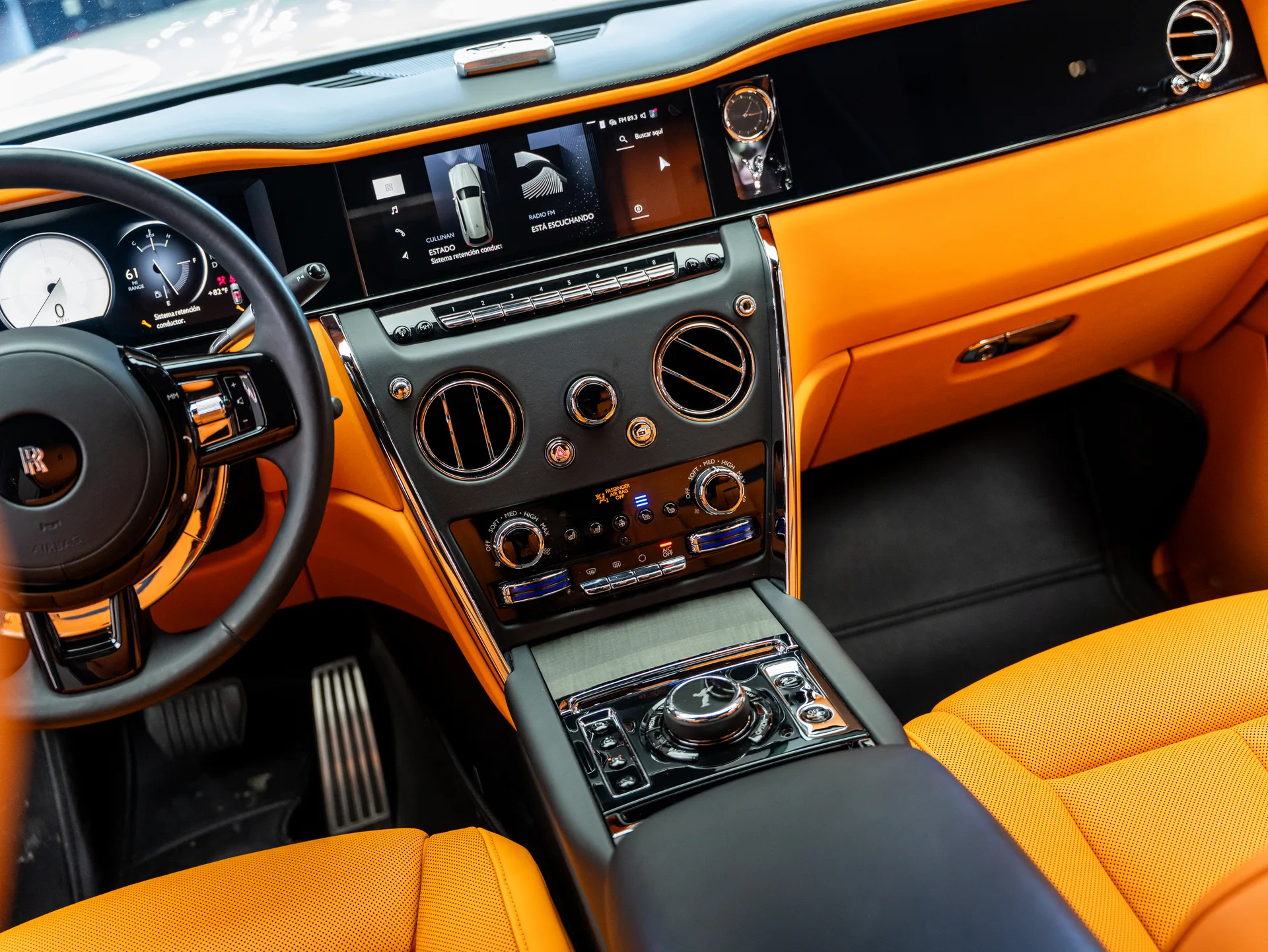 Rolls Royce Cullinan 2020