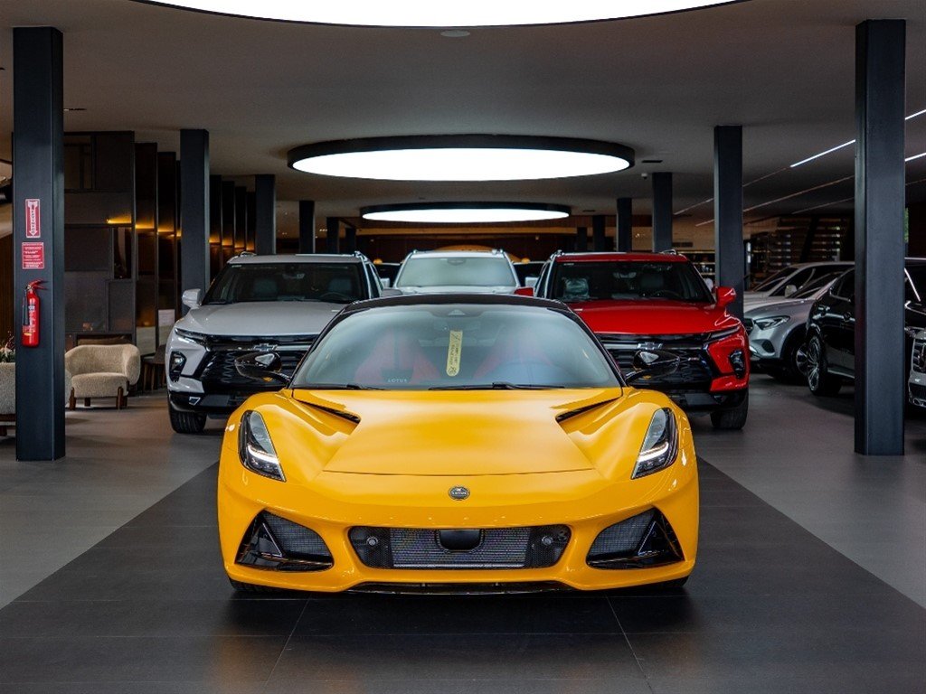 Lotus Emira — foto 3