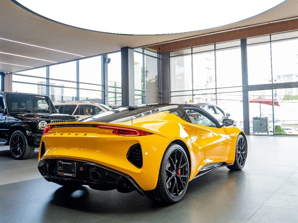 Lotus Emira — foto 5