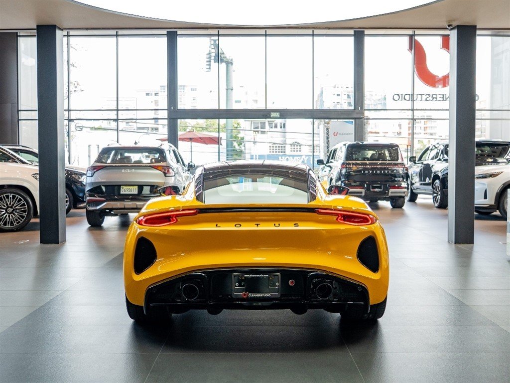 Lotus Emira — foto 6