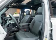 Land Rover Defender P400 — foto 10