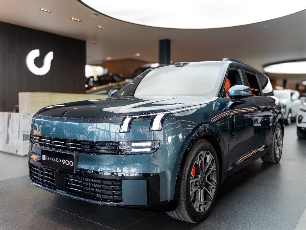 Lynk CO 900 PHEV — foto 9