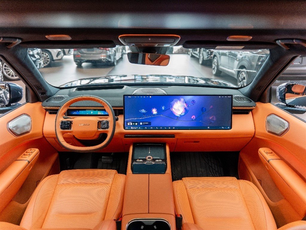 Lynk CO 900 PHEV — foto 12