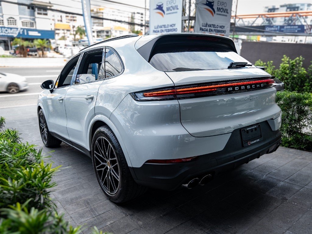 Porsche Cayenne — foto 4