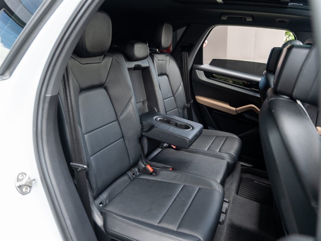 Porsche Cayenne — foto 8