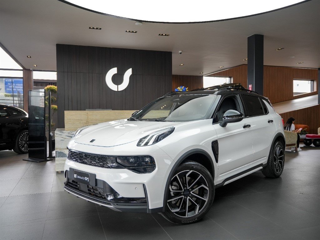 Lynk CO 01