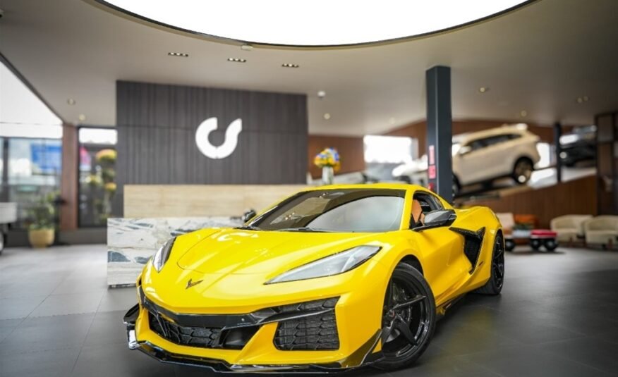 Chevrolet Corvette E-RAY COUPE 3LZ